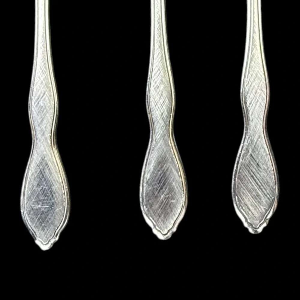 Oneida Ltd 1881 Rogers Stainless Twilight Glossy Satin TeaSpoons Set of 3‎